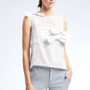 NWOT Banana Republic White Bow Accent Shell Top